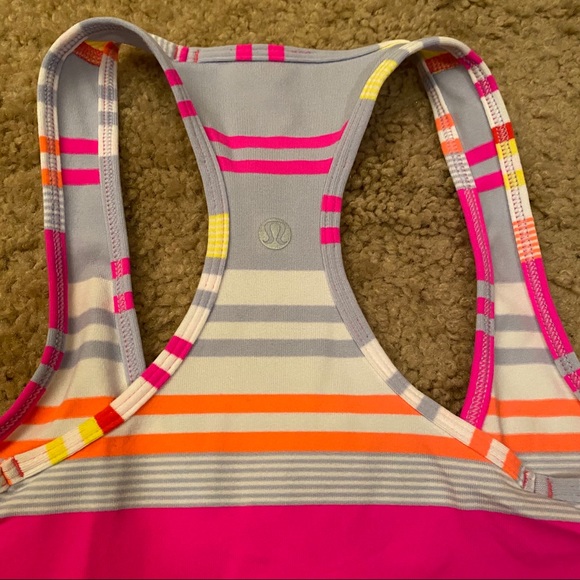 🎉HP🎉Like New OG Lululemon Cool Racerback Tank - Picture 3 of 4